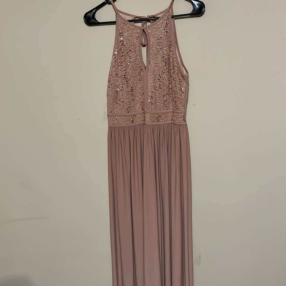 - Blush pink floor length gown by Morgan & Co. sz 9-10 - Picture 6 of 9